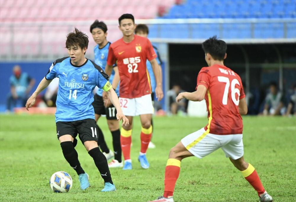 广州队迎足总杯关键赛，集结日遗憾出局，气氛紧张，赛程密集仍需轮换的简单介绍