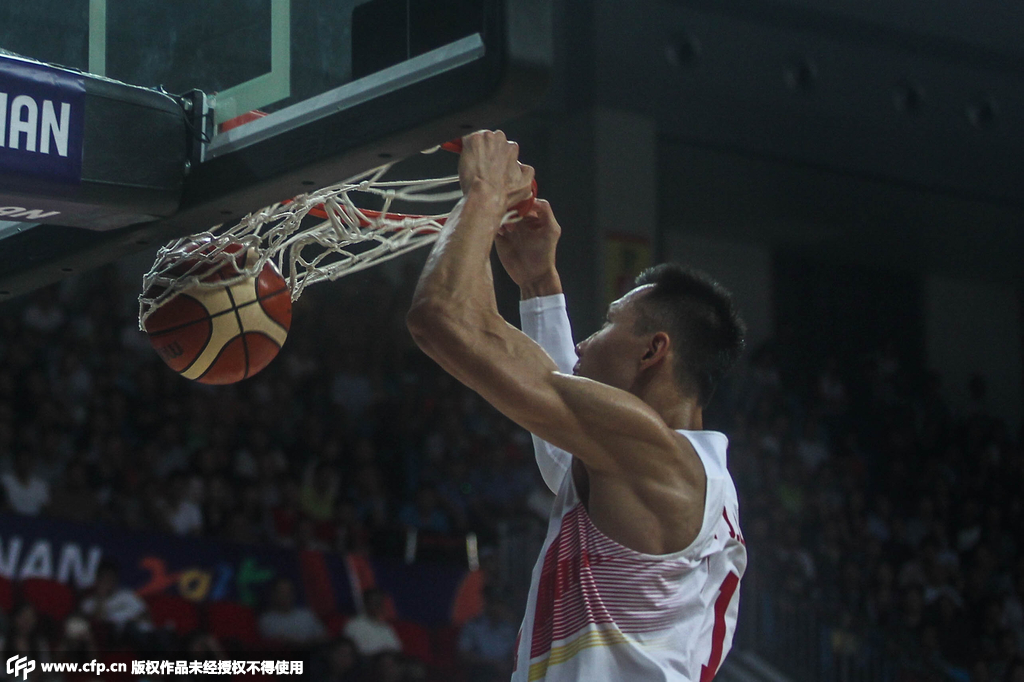 新疆广汇训练开放日，今晨刷新队史纪录引欢呼，NBA常规赛在即，更衣室氛围转暖(新疆广汇u19青年篮球联赛冠军)