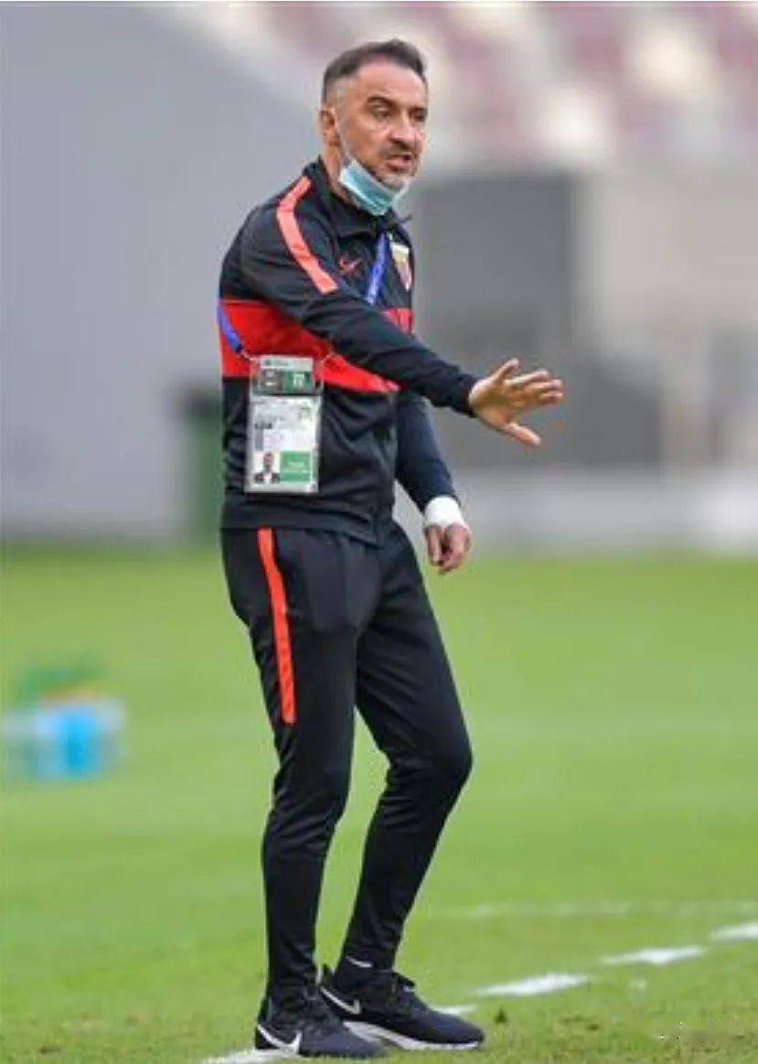 包含赛地聚焦:欧篮联集结日热度飙升,北京国安造点机会,信心回归,赛程密集仍需轮换的词条 包含赛地聚焦:欧篮联集结日热度飙升,北京国安造点机会,信心回归,赛程密集仍需轮换的词条